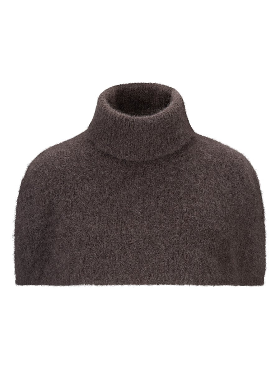Sylvia Chunky Neck