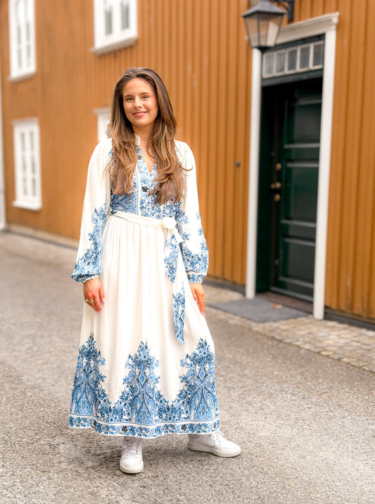 Tea border paisley dress