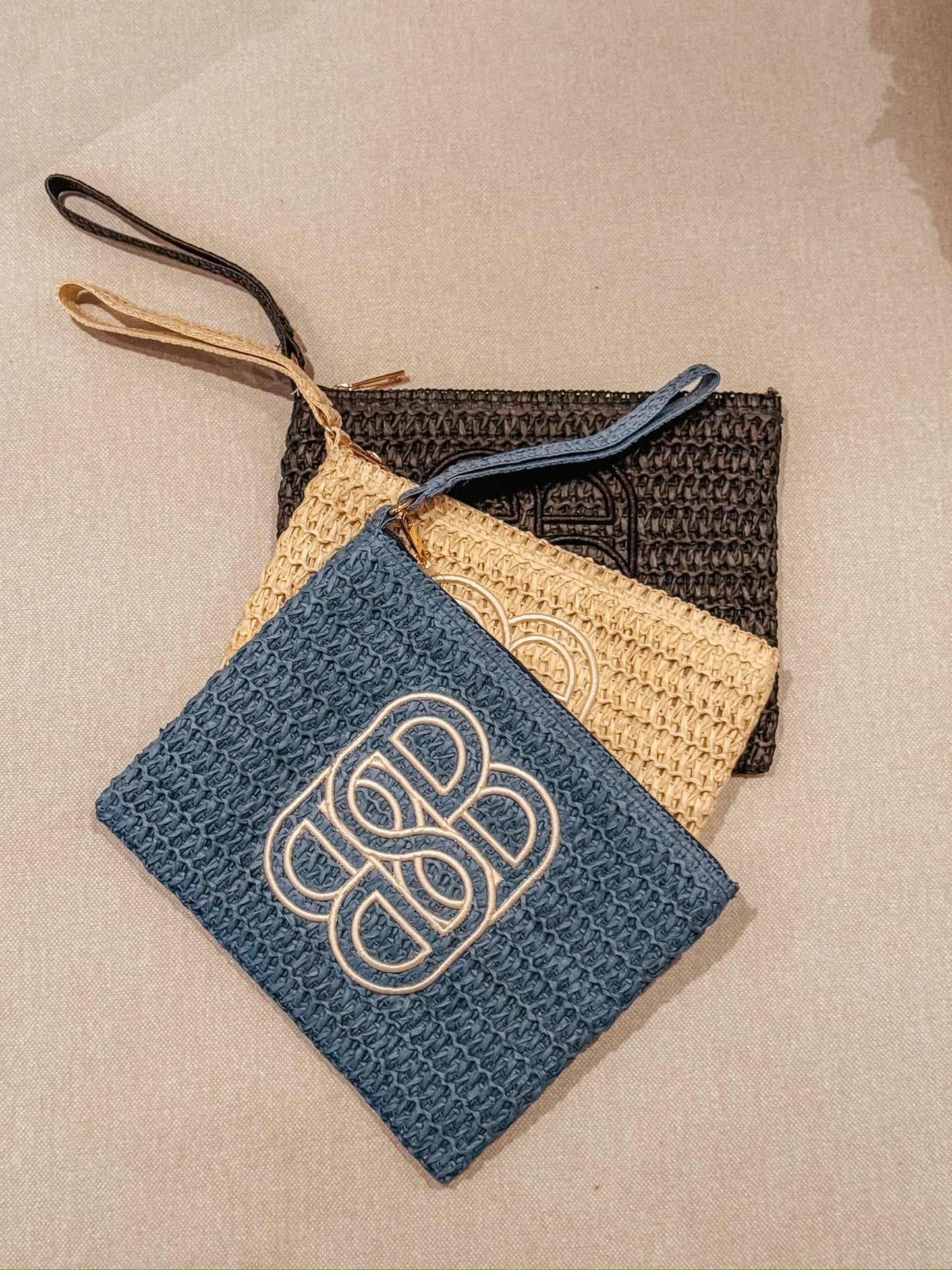 Mim Straw Clutch