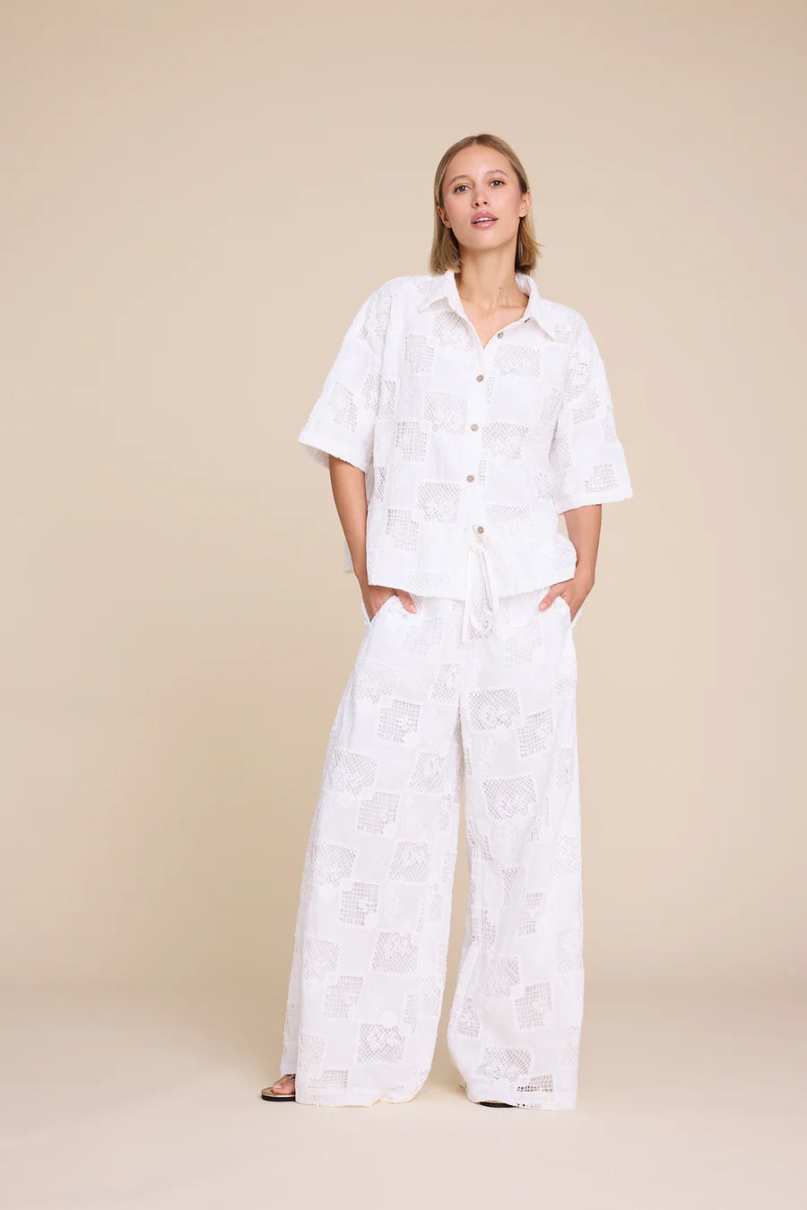 Resort Lace Topp