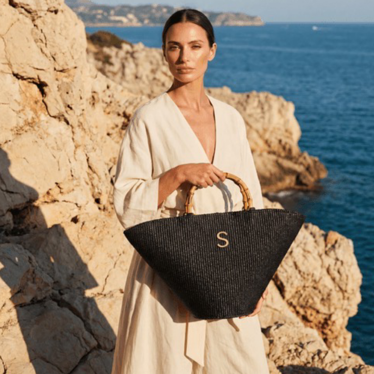 Ithacas Medium Basket bag